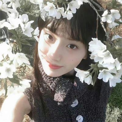 情挑玉女心
